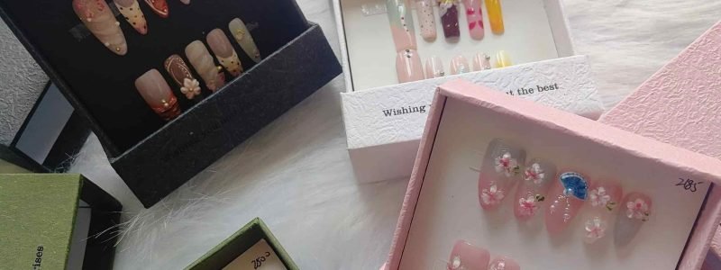 fake nail packaging